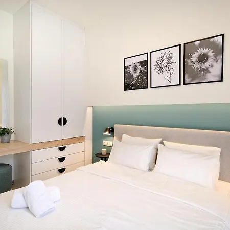 Eos Apartmán *